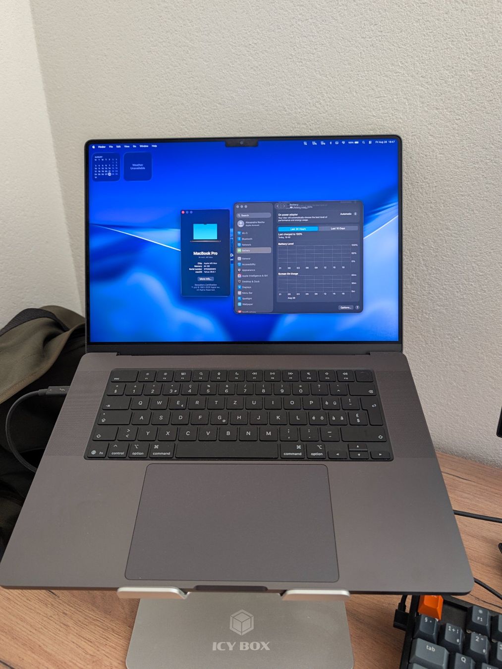 Apple Portables: MacBook Pro 16,2" M5 Max, 64 Go, 2 TB, M5 Max – Neuf (Voir description) à Yverdon-les-Bains par elaxdarocha 3