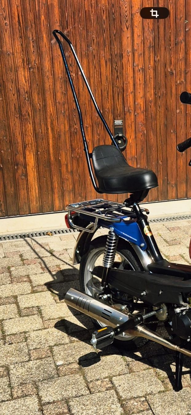 Cyclomoteurs: Mofa Sissybar ca 75cm höhe – D'occasion à Rapperswil BE par mini-tom