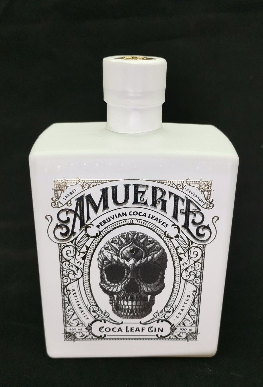 Bevande alcoliche: Amuerte Coca Leaf Gin White Edition 70cl – Nuovo e nell'imballaggio originale da Niederglatt ZH venduto da K1r7