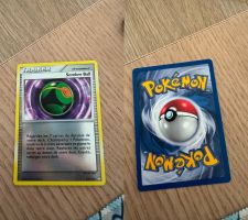 Sombre Ball 110/123 reverse holo