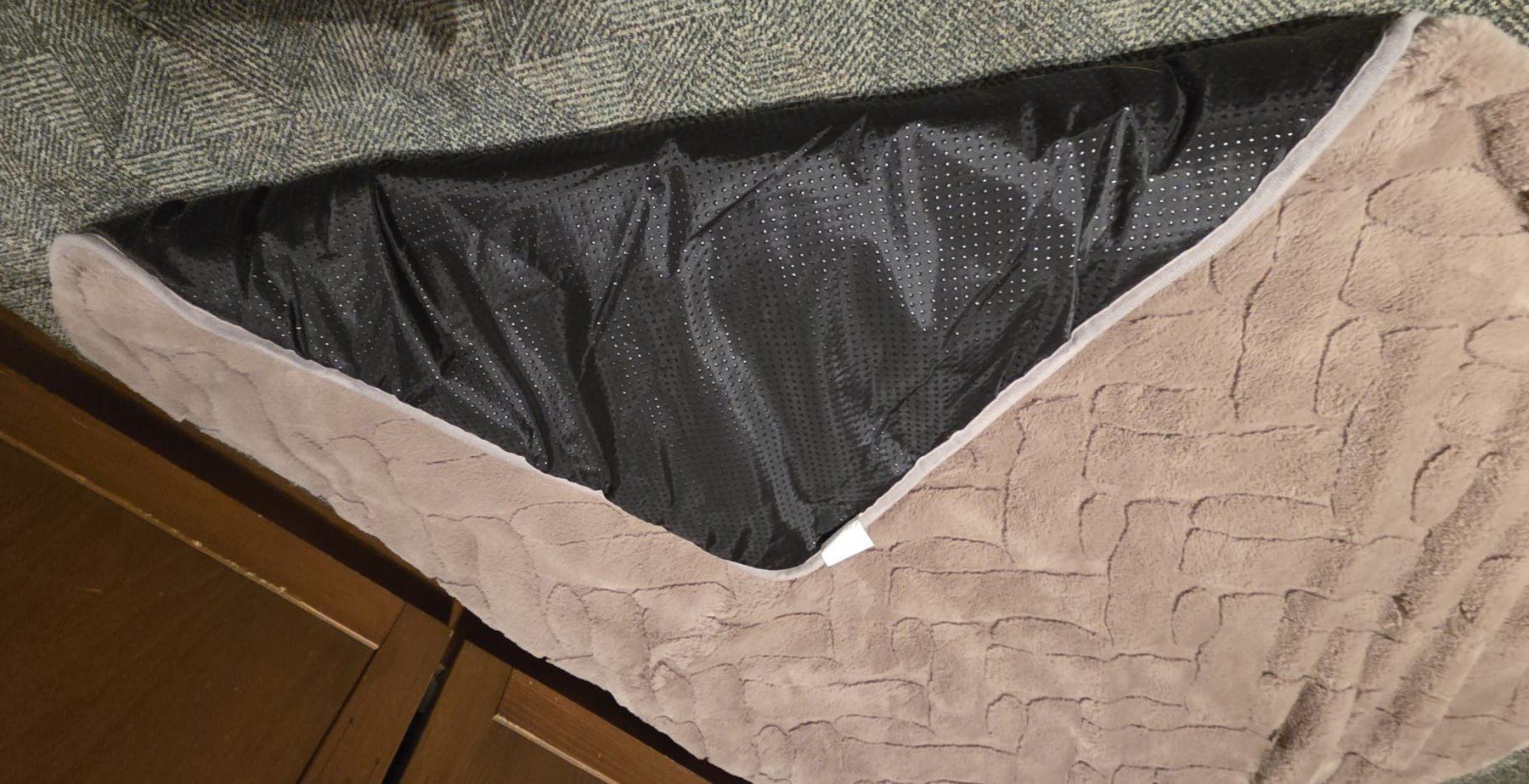 Coperte: Thermo Hunde Decke-li – Usato da Niederbipp venduto da Trude04 5