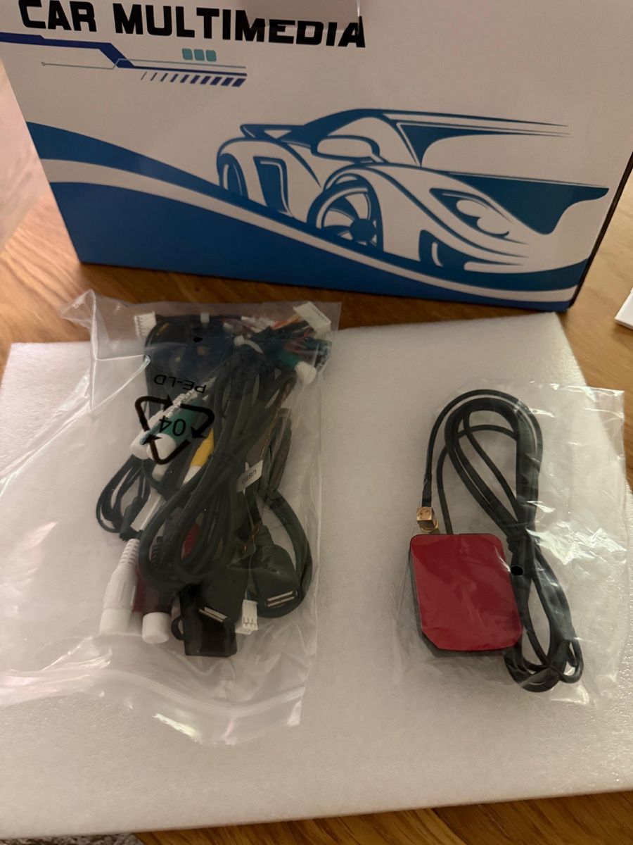 Radios: Autoradio Orginalverpackt – Neuf avec emballage d'origine à Malters par fab_72xv 1