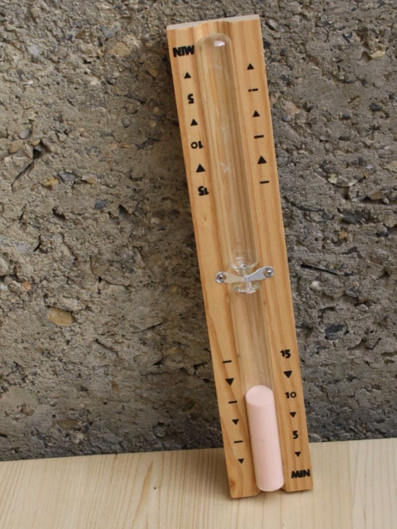 Uhren: SANDUHR  HOLZ SANDUHR TIMER – Gebraucht aus Wauwil von Pneuedy