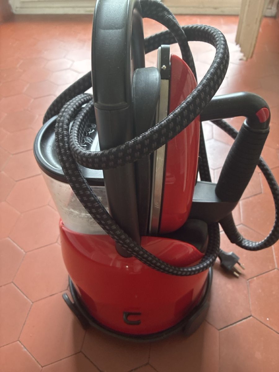 Laurastar Ferri da stiro: Laura Star Lift  – Difettoso da Zürich venduto da Dsire 1