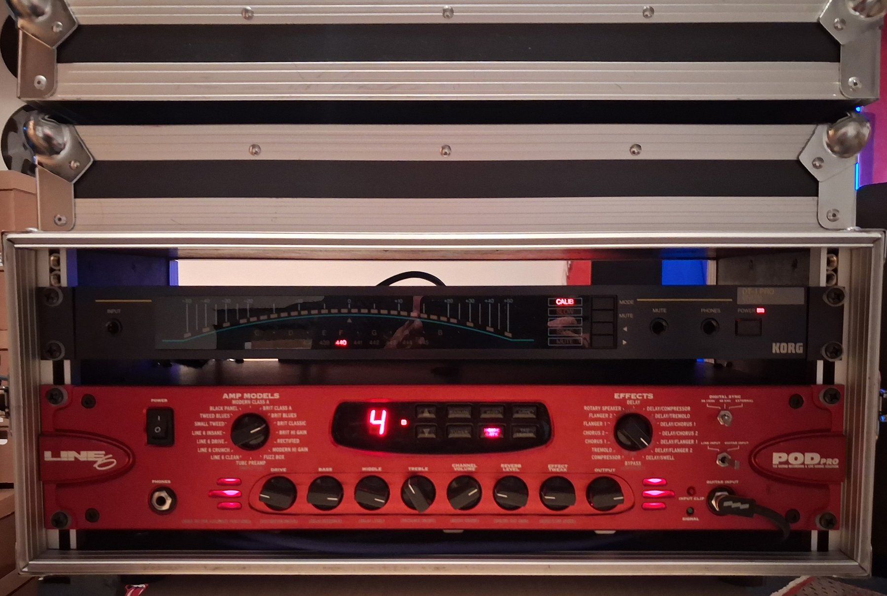 Line 6 Musikinstrumente: Line6 POD pro mit Korg DT-1 pro inkl. Floor-Control. + Rack – Gebraucht aus Thun von ufa-records
