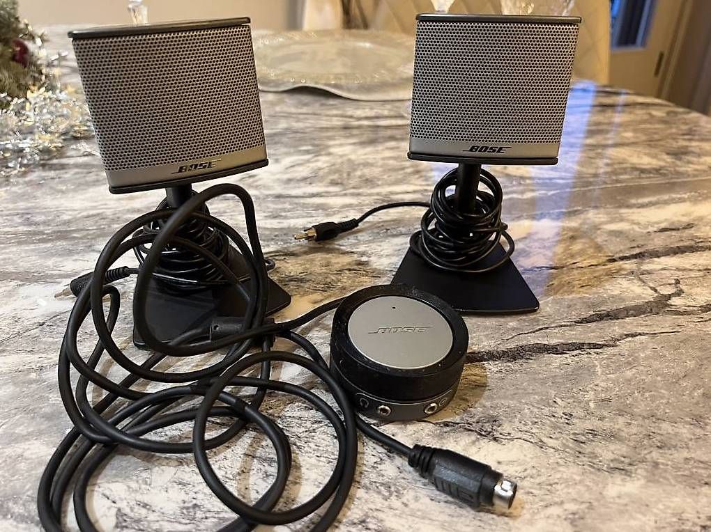 Casse acustiche: Hauts-parleurs / Speakers BOSE – Usato da Genève venduto da Lakeland98