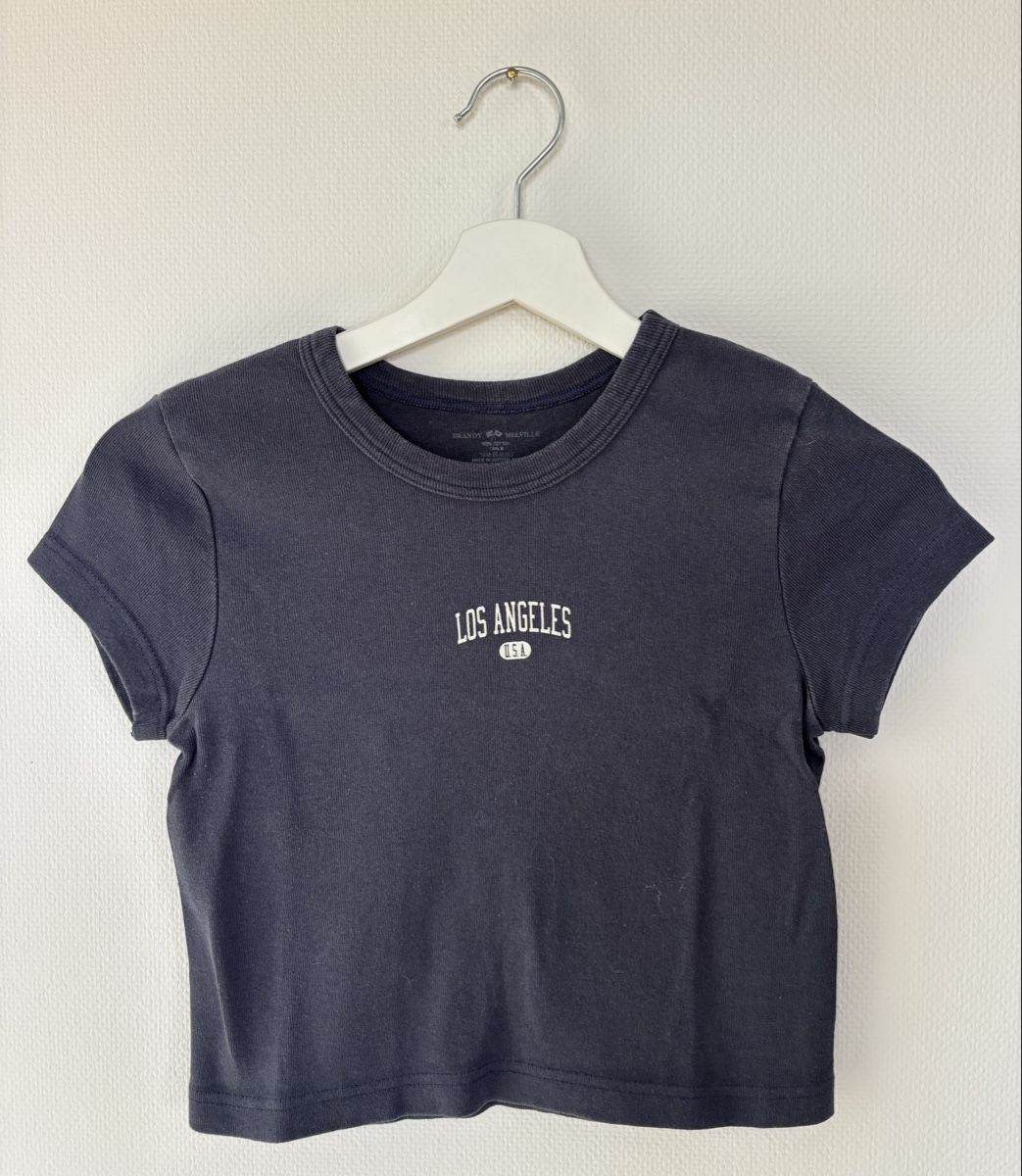 Brandy Melville T-shirt: T-Shirt von Brandy Melville – Nuovo (secondo la descrizione) da Müllheim Dorf venduto da Lavwy