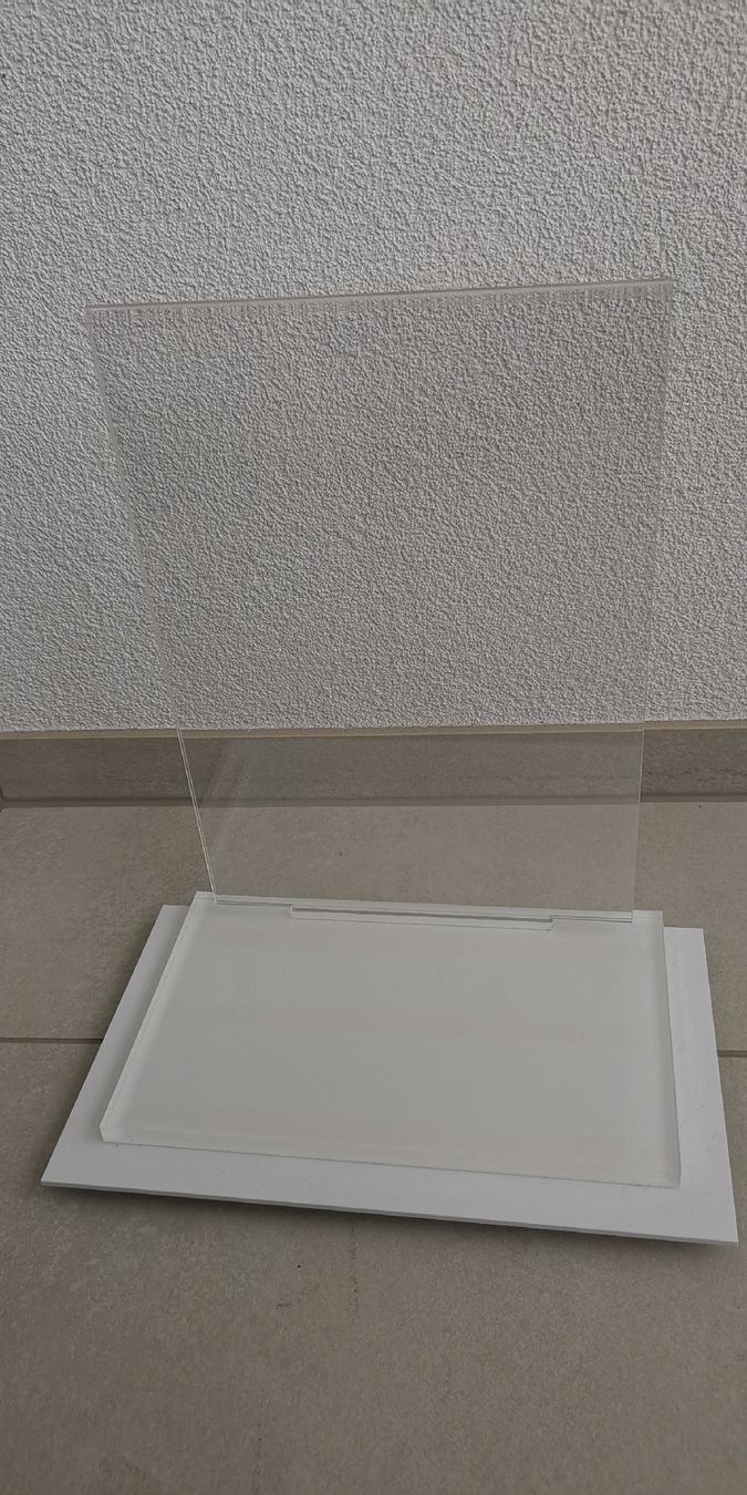Altro in Decorazioni & Accessori: Display-/Informationsschild mit Standfuss, A4 – Usato da Itingen venduto da schweizersternchen
