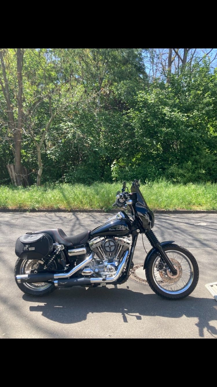 Harley-Davidson Chopper: Harley Davidson Super Glide Custom – Usato da Gersau venduto da 2mali4 8
