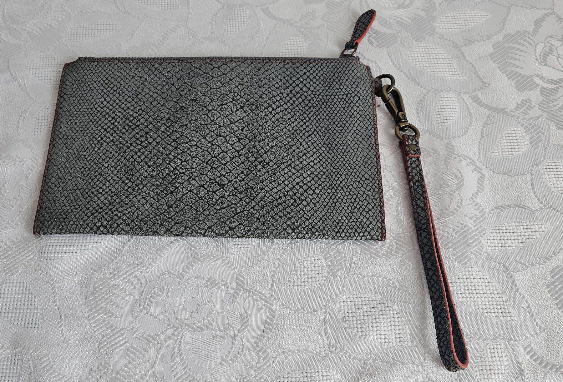 Liebeskind Sacs femmes: *LIEBESKIND * Clutch – D'occasion à Bronschhofen par Xena37 2
