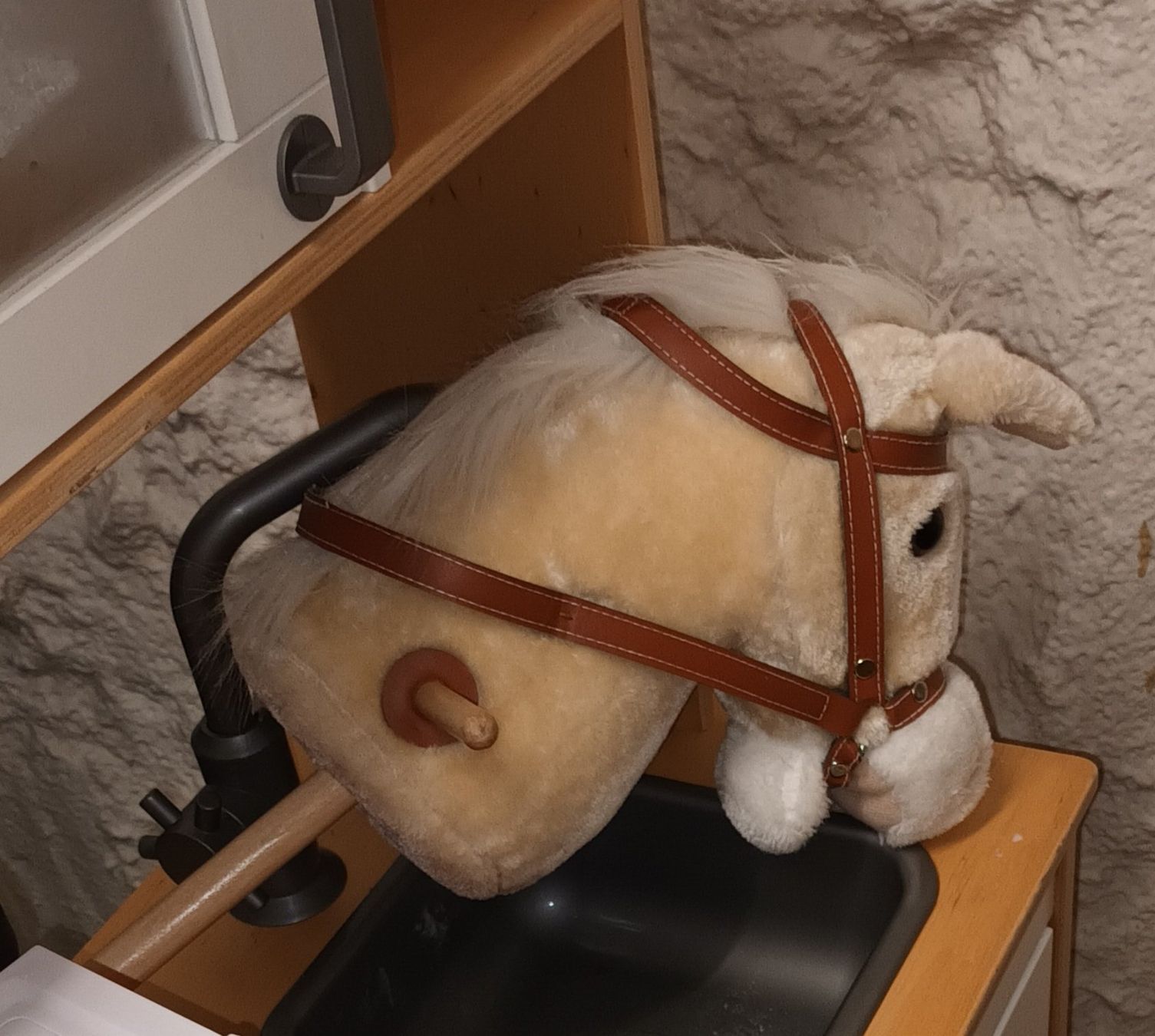 Jouets: Tête de cheval – D'occasion à Chêne-Bougeries par FamilleGanev