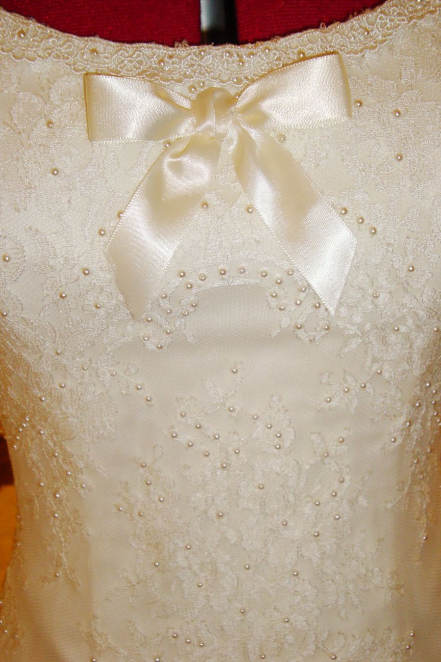 Vestiti: Abito da Sposa Cattedrale in Pizzo Chantilly Bellissimo – Usato da Genestrerio venduto da fra_c955 2