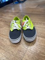 Vans Schuhe Grösse 35. Farbe Grün neu