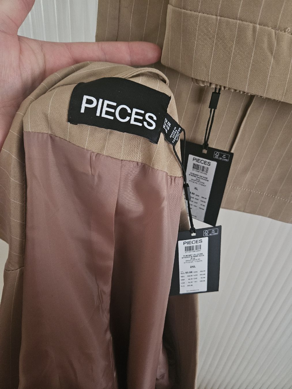 Anzüge & Kostüme: pantalon +blazer complet – Neu und originalverpackt aus Savigny von vei_8t66 3