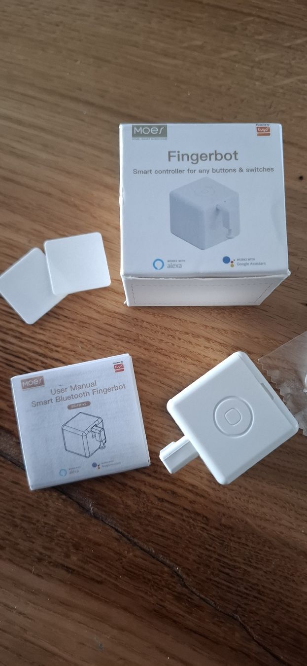 Interrupteurs: Fingerbot, smart home, schalter – Neuf avec emballage d'origine à Guntershausen par Jtattoo 5