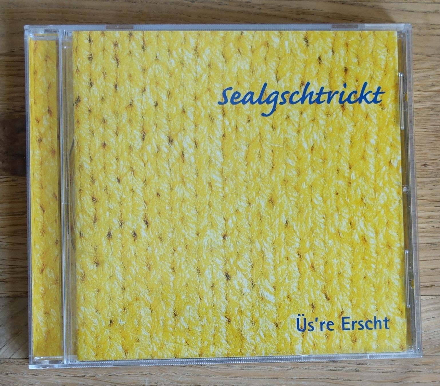 CDs: Sealgschtrickt - Üs're Erscht - D – Gebraucht aus Sessa von discoverymedia