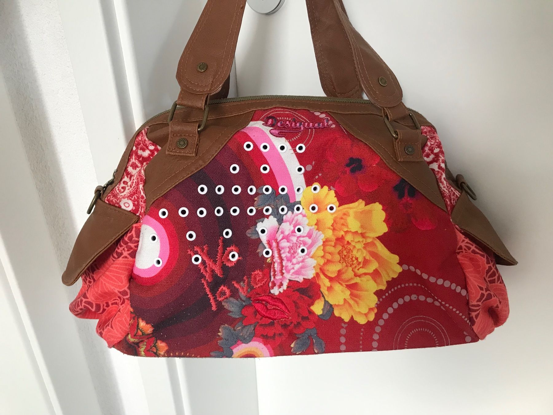Desigual Taschen für Damen: Sac Desigual; comme neuf – Gebraucht aus Düdingen von Manuela14 2