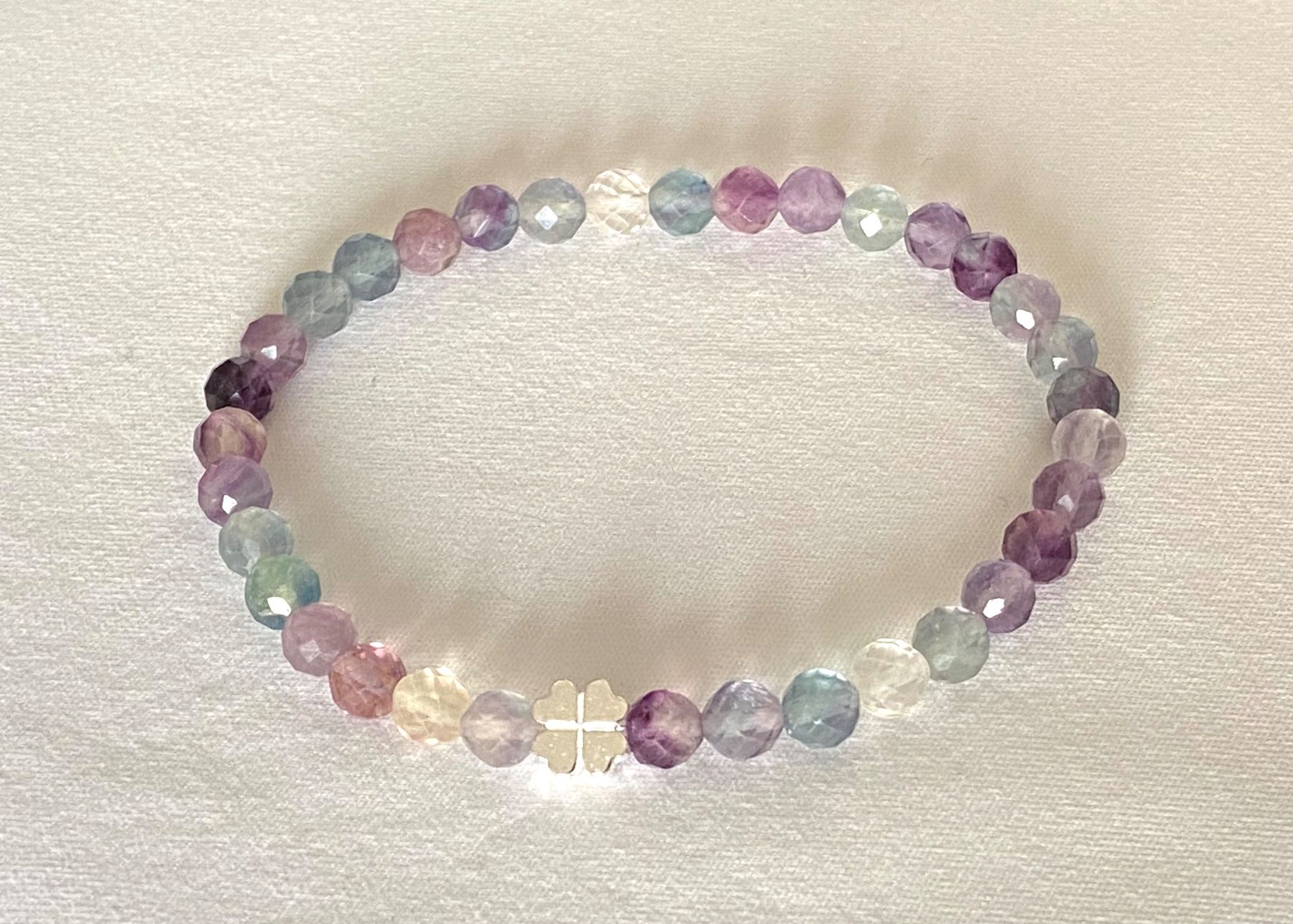 Bracciali & Braccialetti: Edelstein Armband Fluorit facettiert mit Silber auf Mass – Nuovo e nell'imballaggio originale da Zuzwil SG venduto da Lemliskat 3