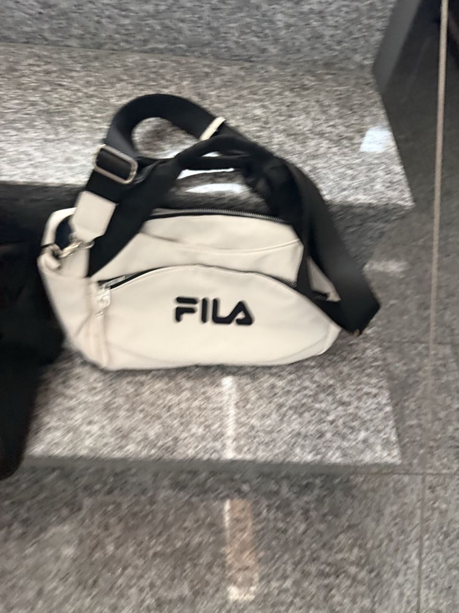 Fila Taschen für Damen: Turntasche  – Neu (gemäss Beschreibung) aus Horgen von nad_68nw 1