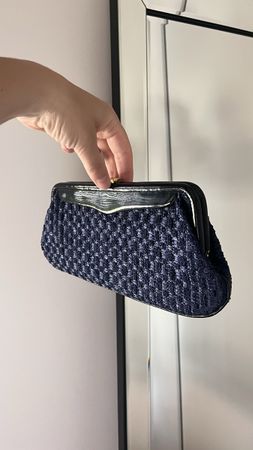 Pochette vintage blu scuro con chiusura a scatto per donna