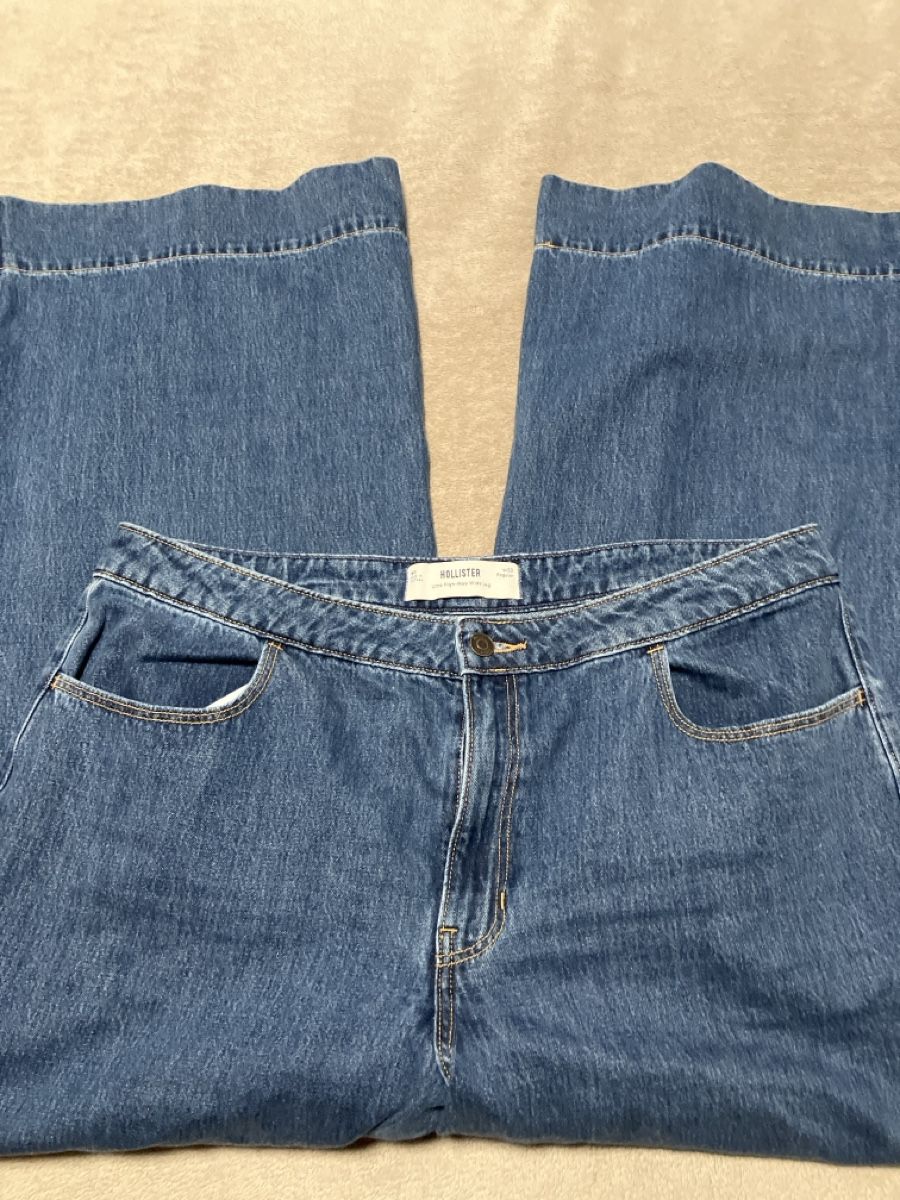 Hollister Jeans: Hollister Jeans – Usato da Basel venduto da aguona 1