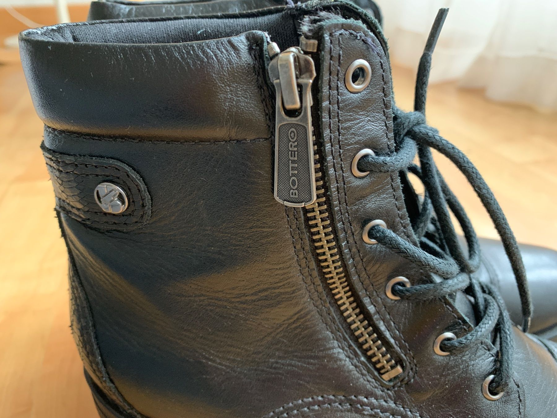 Scarpe da donna: Stiefeletten Leder Gr. 37/38 – Usato da Ettingen venduto da evs_6w9m 9