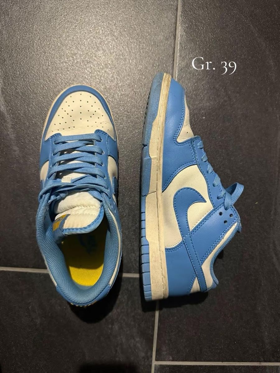 Nike Damenschuhe: Nike Dunk Low Sneaker blau weiss  – Gebraucht aus Wikon von jessi_35
