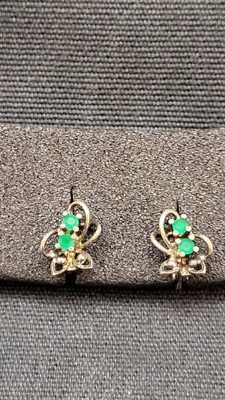Orecchini pendenti & Orecchini a lobo: Alter Ohrschmuck mit Stern-Punze – Usato da Basel venduto da spinne02