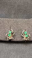 Alter Ohrschmuck mit Stern-Punze
