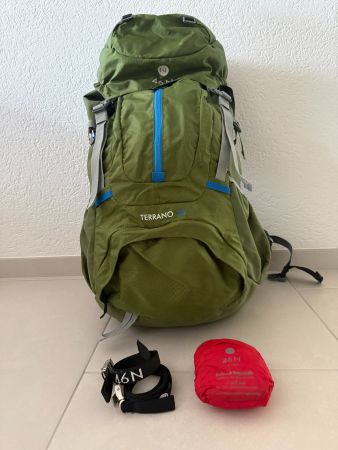 Rucksack 46N Terrano 50 Wanderrucksack grün neuwertig