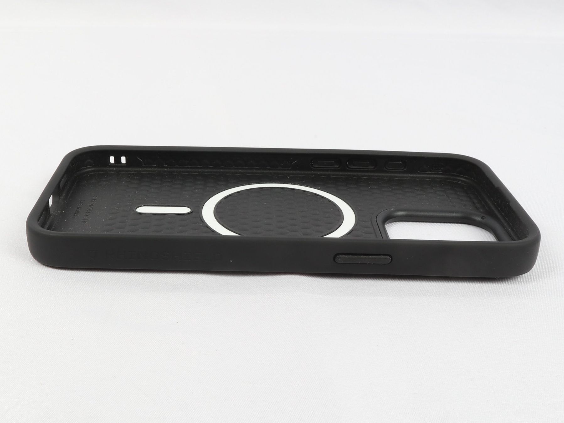 Cover & Protezioni schermo: RHINOSHIELD SolidSuit iPhone 15 ProMax Black – Nuovo (secondo la descrizione) da Steinen venduto da Restwert_Steinen 8