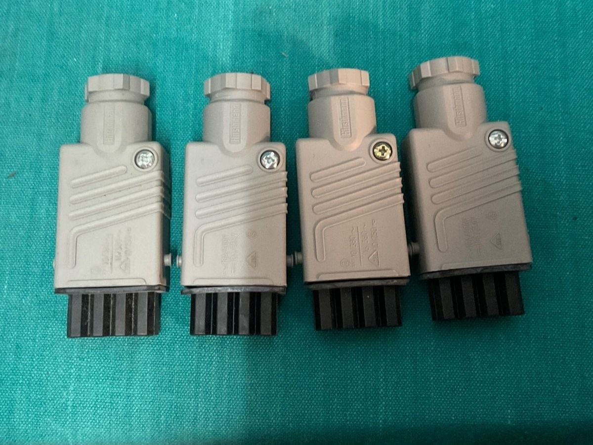 Somfy Markisen: 4 Stak4 Hirschmann Raffstorestecker STAK 4 Rollladenstecker – Gebraucht aus Fahrweid von