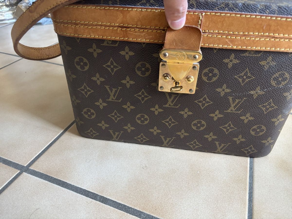 Louis Vuitton Borse da donna: Mallette Louis Vuitton Monogram Vintage – Usato da Buttes venduto da ButtA15 1