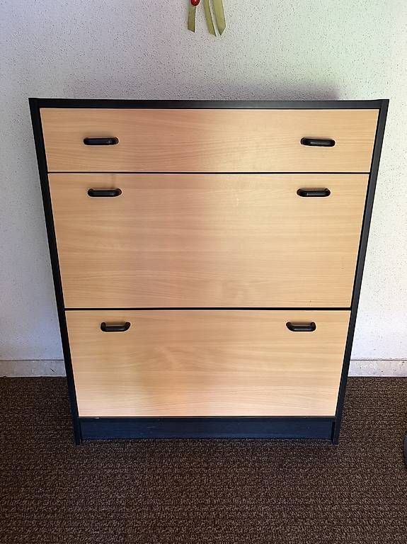 Garderobe: Schuhmöbel – Gebraucht aus Zug von Quips35 1