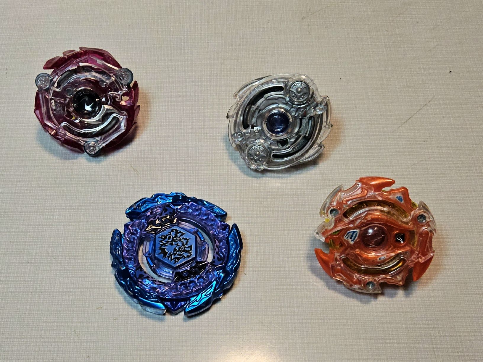 Giocattoli: Beyblade 3stk.  – Usato da Andermatt venduto da NinjaTurtle