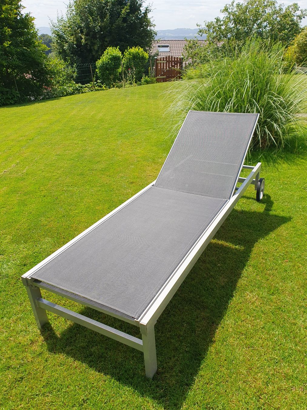 Chaises longues: Sonnenliege – D'occasion à Ebikon par coleb