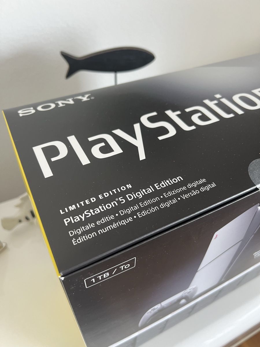 PLAYSTATION 5 PRO Console 30th Anniversary Limited Edition Édition Limitée EUR 4.000,00