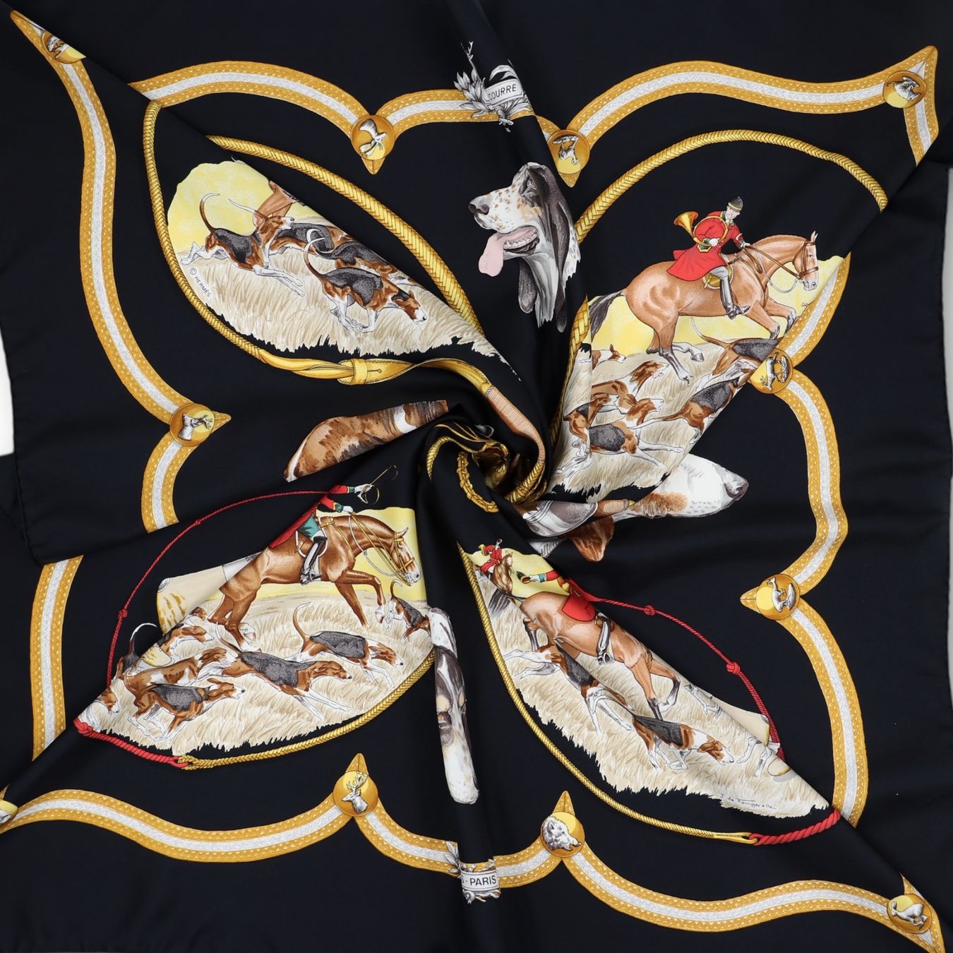 Hermès Foulard & Sciarpe: Hermès Carré "Laisser courre" schwarz – Usato da Binningen venduto da Designerlabels 5