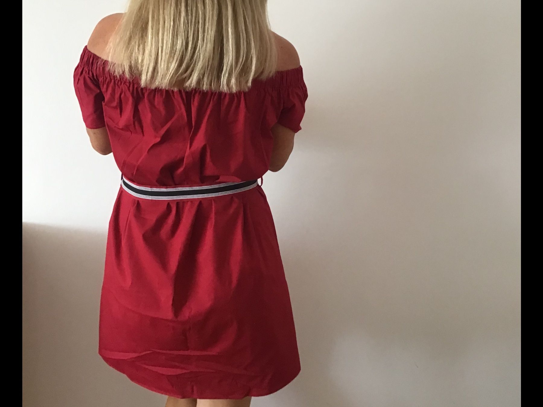 Kleider: Robe d’été – Neu (gemäss Beschreibung) aus Neuchâtel von sta_7qfy 2