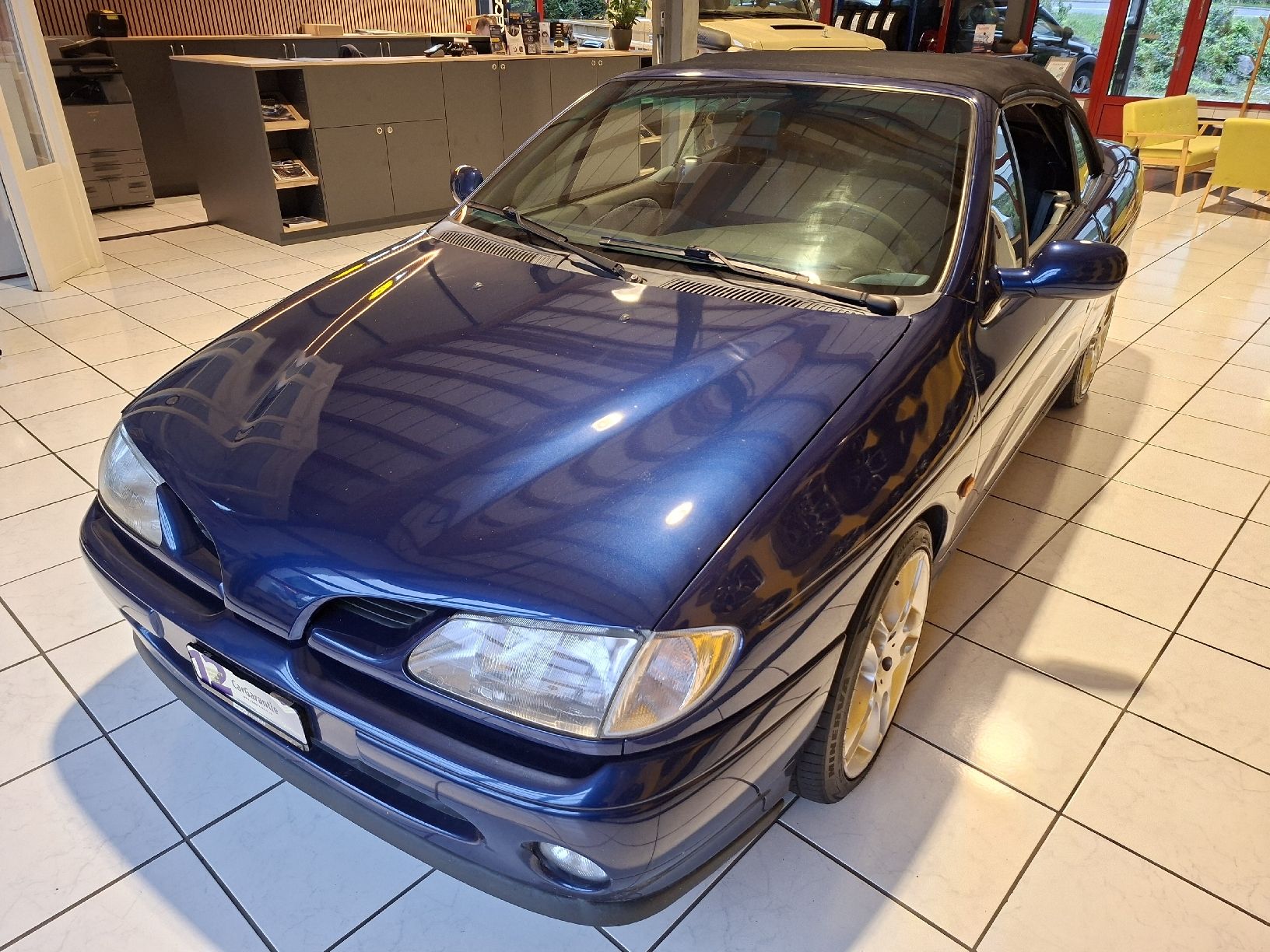 Renault Automobili: Renault Megane Cabriolet 1,6 – Usato da Thun venduto da Joe_87