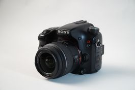 SONY SLT-A77V - Mit 3 Objektive (Gebraucht, gutem Zustand)