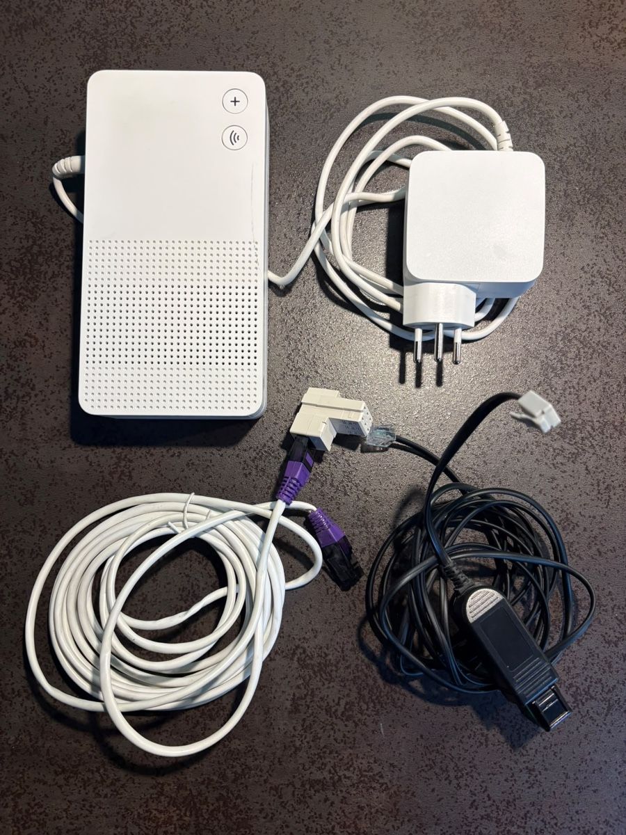 Swisscom Modems & Routeurs: Swisscom Internet Box light – D'occasion à Rafz par irbis42