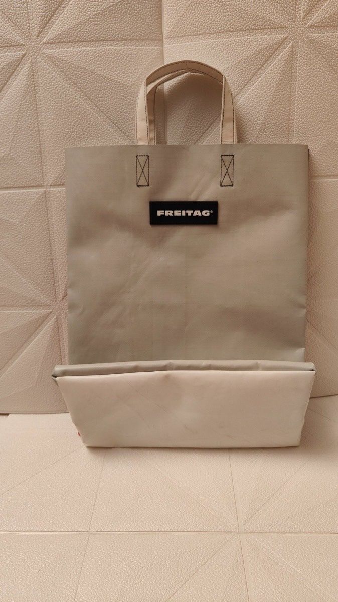 Freitag Borse: Freitagtasche Miami F717 two face – Nuovo (secondo la descrizione) da Winterthur venduto da 1rainbow54 1