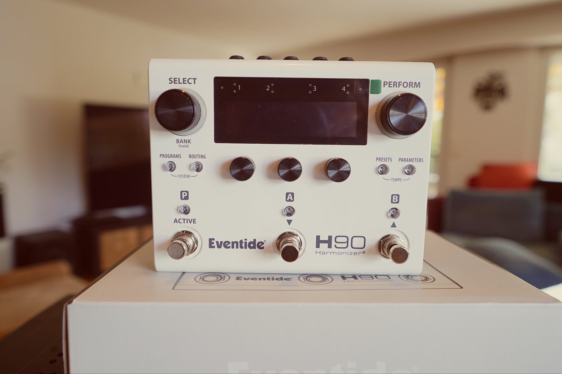 Gibson Strumenti musicali: Gibson Universal Audio x6 Eventide 90 – Usato da Oberwil BL venduto da dum_772f 6
