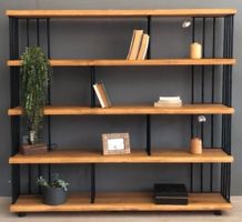 Zenith - Elegantes Holzbücherregal mit modernem Design