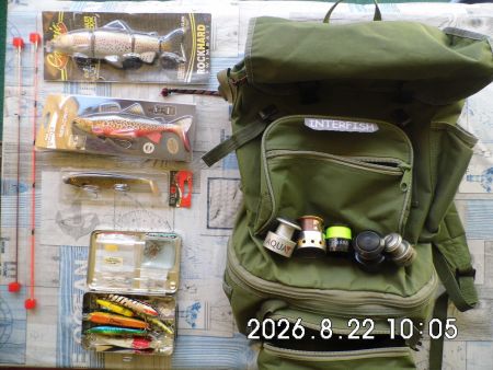 Angelrucksack mit Zubehören gebraucht