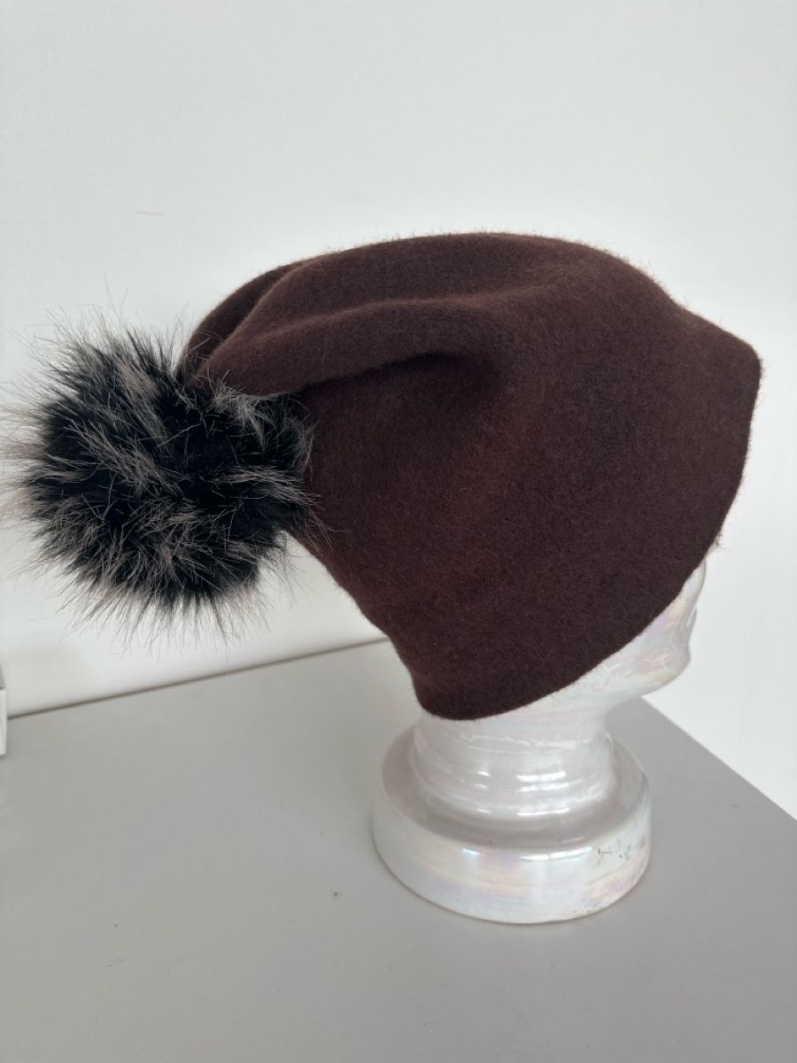 Marc Cain Hüte, Mützen & Caps: Marc Cain Winter Hat – Neu (gemäss Beschreibung) aus Binningen von can_s2yh