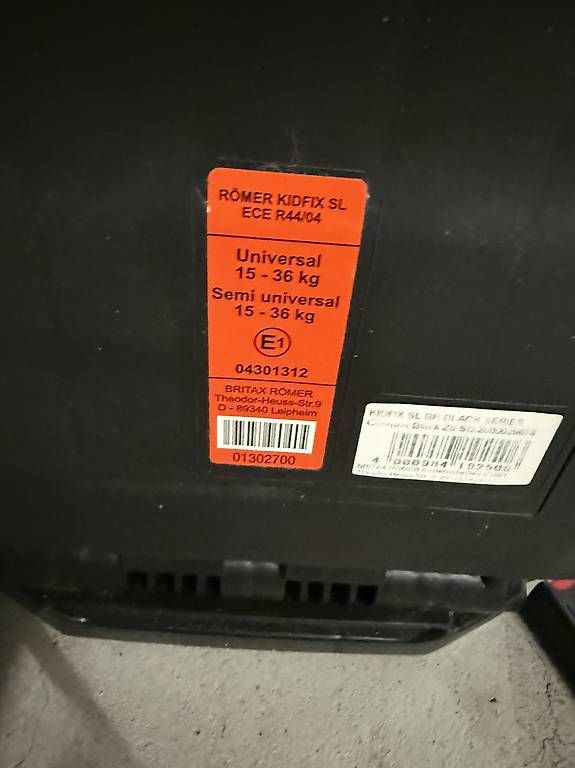 Seggiolini per auto: Britax Römer Kidfix (Isofix) Autositz – Usato da Stansstad venduto da mel_t67r 3