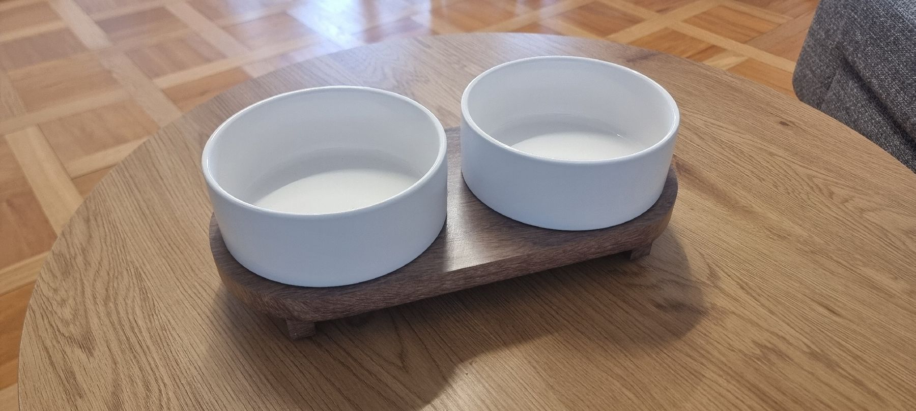 Piatti: MORE - cat twin feeder stand – Nuovo e nell'imballaggio originale da Petit-Lancy venduto da Kil_2ckr 1