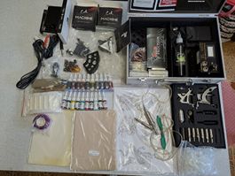 Tattoo Set Professionell mit Maschinen und Zubehoer